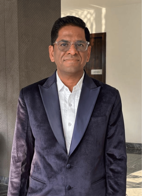 Ar. Amit Khandelwal